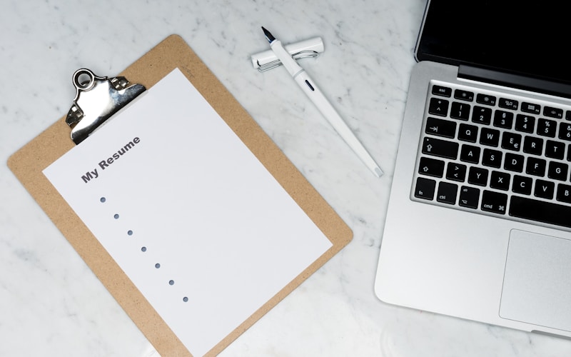 PDF report generated from DataVessel showing 404 errors found in Search Console