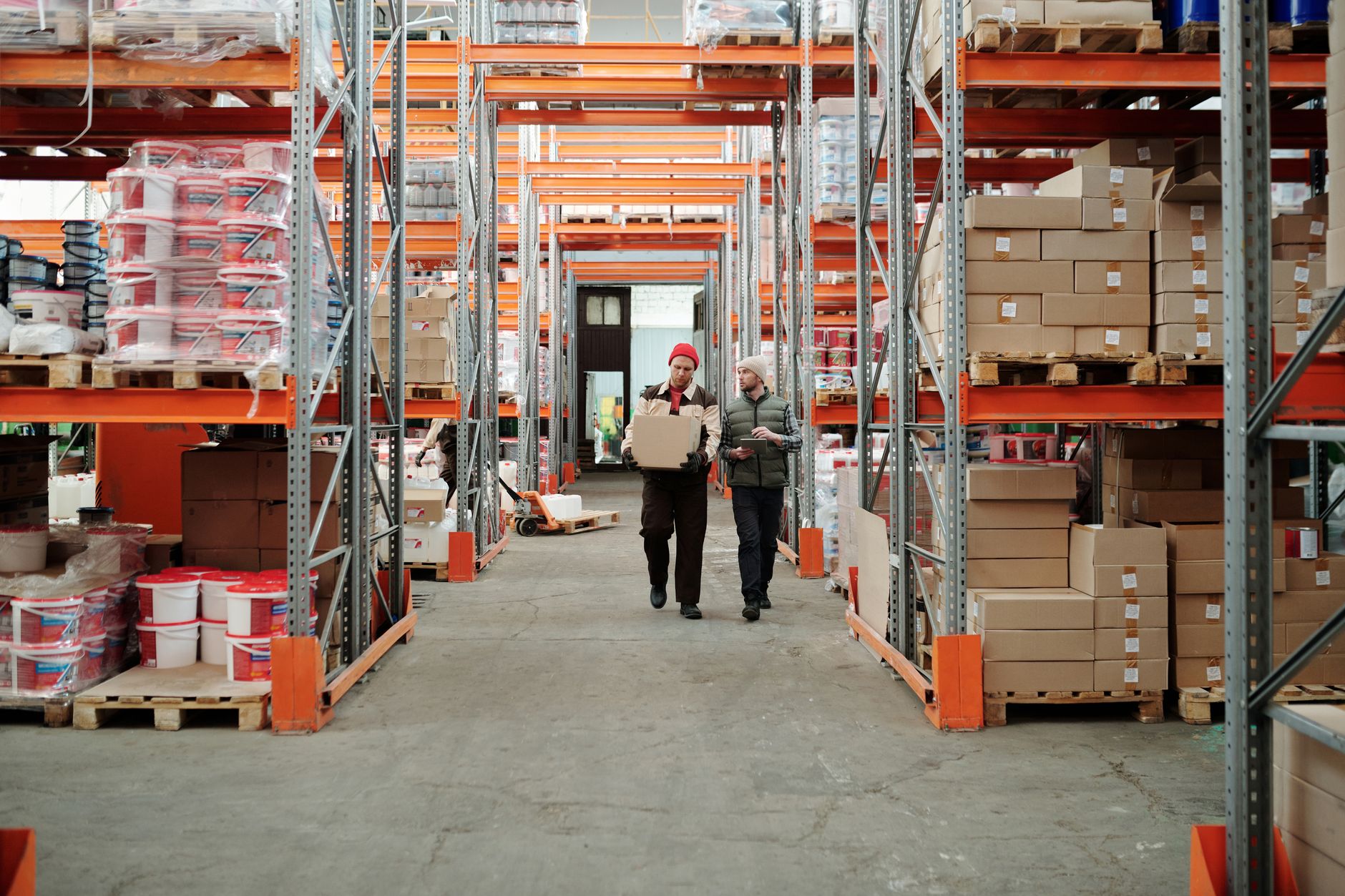 Warehouse inventory management for fixing Shopify marketplace inventory sync issues